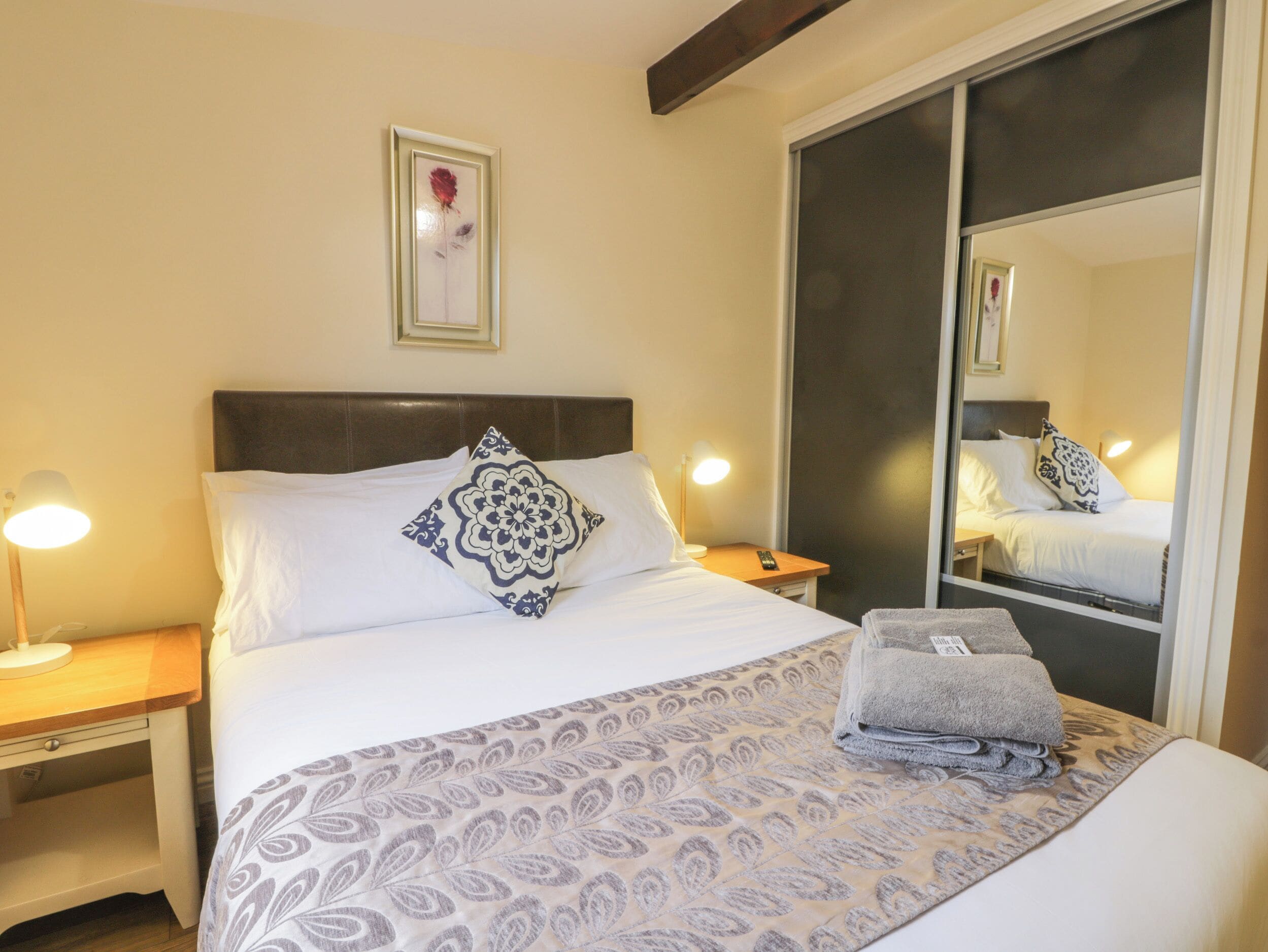 Cottage | Interior