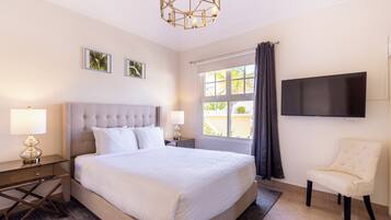 House (3 Bedrooms) | Property amenity