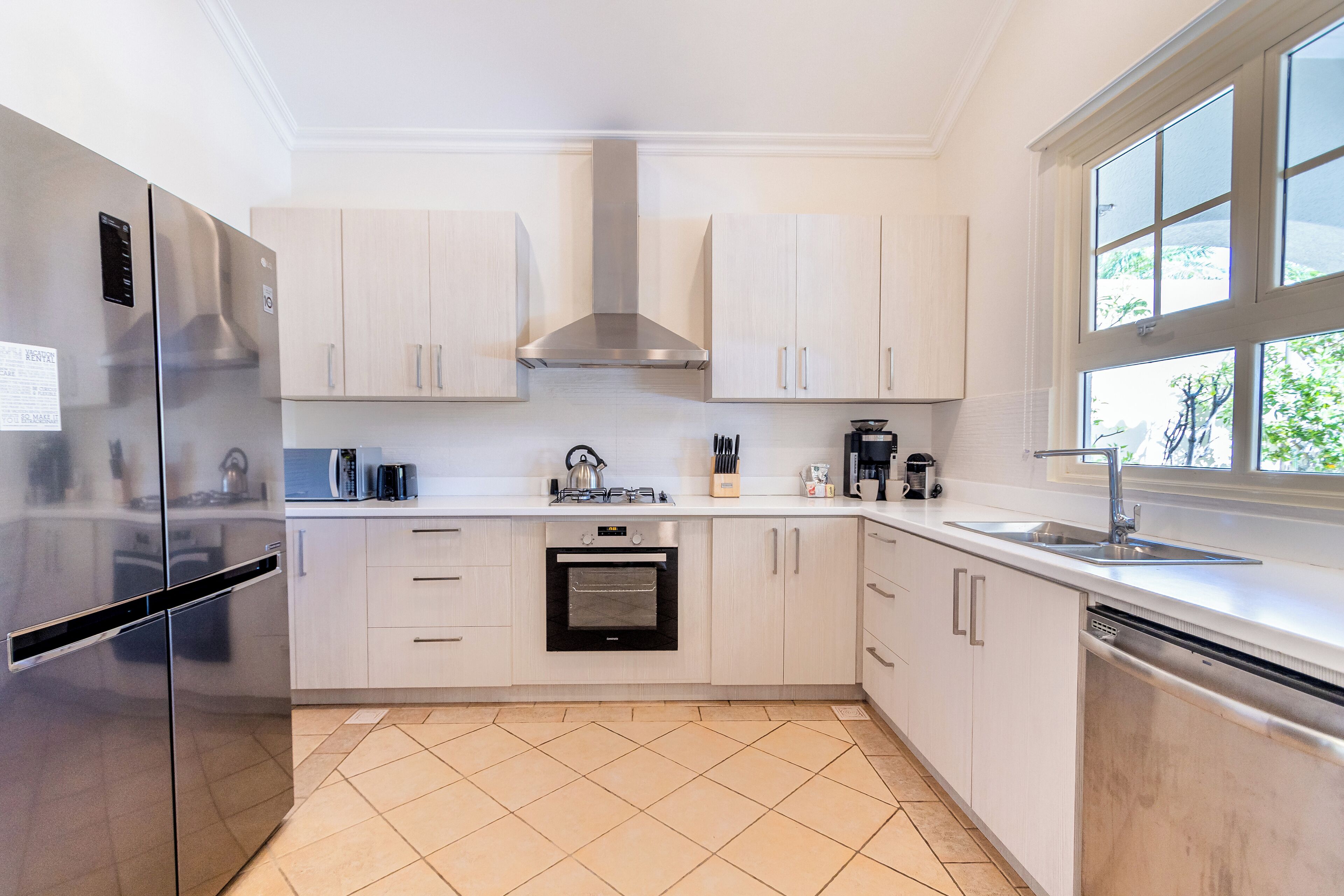 Photo - Luxury Pool Villa with View Cabana BBQ 3minBeach in Tierra del Sol