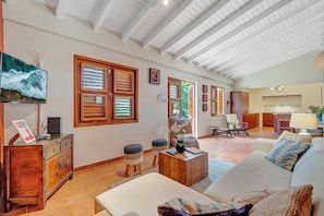 منزل (4 Bedrooms) | وسائل الراحة في المنشأة