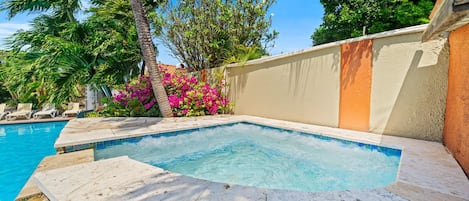 Villa (6 Bedrooms) | Property amenity