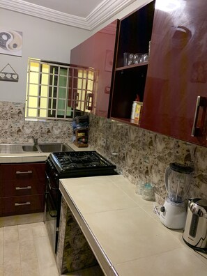Apartment | Private kitchen | Fridge, microwave, oven, stovetop - Lovely Apartment Bargain Rate, Accra, Ghana (Kwabenyan)