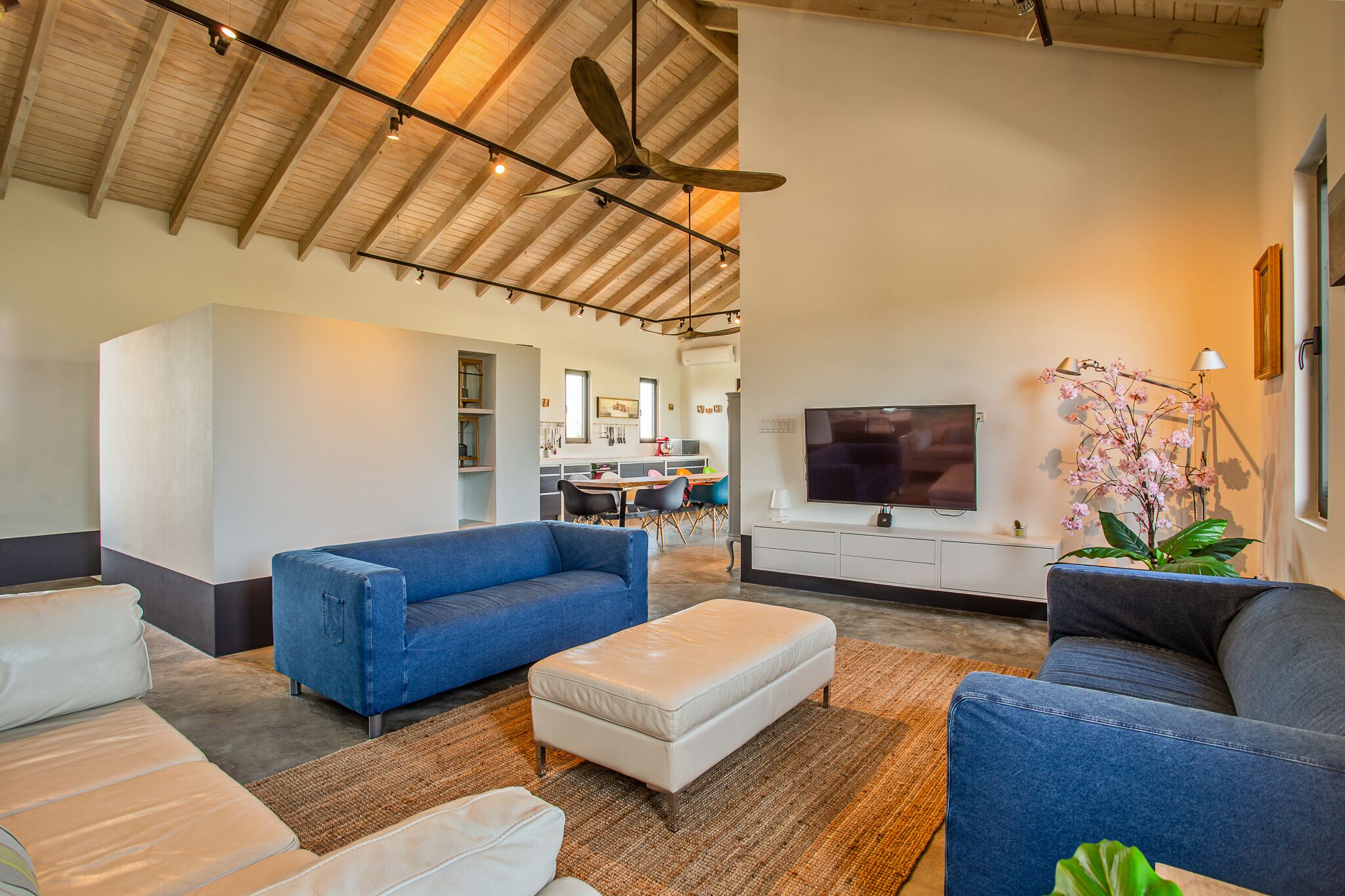 Villa (5 Bedrooms) | Property amenity