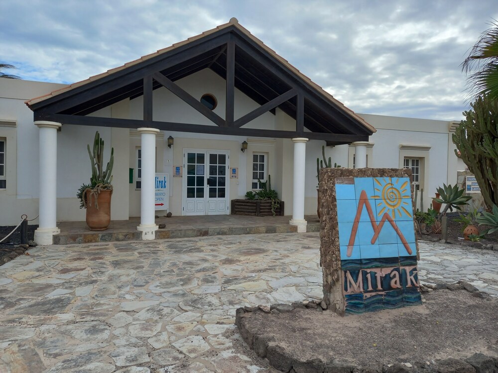 Rustic 1-bed Bungalow In Parque Holandés - Fuerteventura