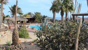 Apartamento | Piscina | Una piscina al aire libre