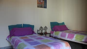 Apartment | 1 bedroom, iron/ironing board, free WiFi, bed sheets