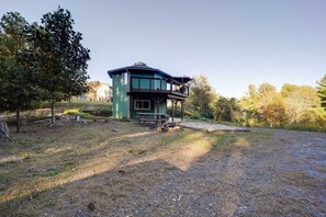 Exterior - Unique West Jefferson Home w/ Fire Pit & Grill! (West Jefferson)