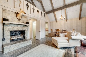 TV, fireplace, DVD player, video library - Dog-friendly home with private hot tub, 2-tier deck, firepit & amazing views (Beech Mountain)