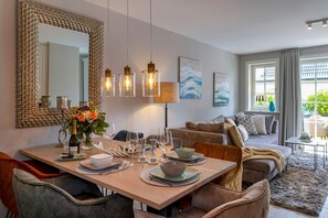 Dining - Haus Sylter Inselglück - Sylt is a valuable living space and a soothing place to live. (Sylt-Ost)