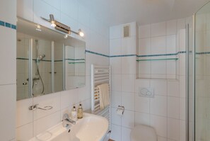 Uklassifisert bilde, 4 av 40, knapp