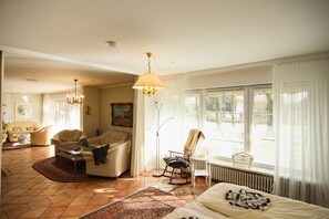 Imagen sin descripción, 5 de 28, botón