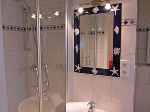 Haartrockner, Handtücher