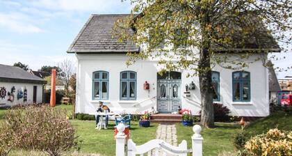 Moby Dick in Käpt'n Andresen's house - Sylt is a valuable habitat and