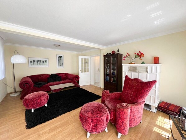 Unclassified image, 1 of 18, button - Haus Richter - Sylt is a valuable living space and a soothing vacation spot, a (Sylt)