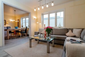 Imagen sin descripción, 5 de 28, botón