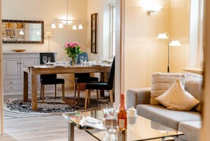 Uklassifisert bilde, 2 av 28, knapp