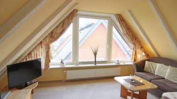 Téléviseur, lecteur de DVD, chaîne audio