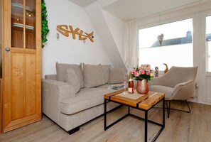 TV, DVD-spiller og stereoanlegg