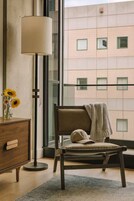 Elite Condo | Living area