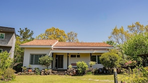 Exterior - Jeju Supgol Dokchae Pension (Jeju City)