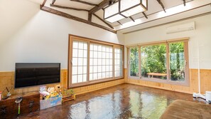 Quarto básico, 2 quartos (Supgol(danchae)) | 2 quartos, Wi-Fi de cortesia
