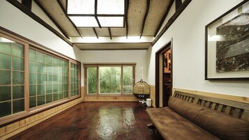 Basic Room, 2 Bedrooms (Supgol(danchae)) | 2 bedrooms, free WiFi