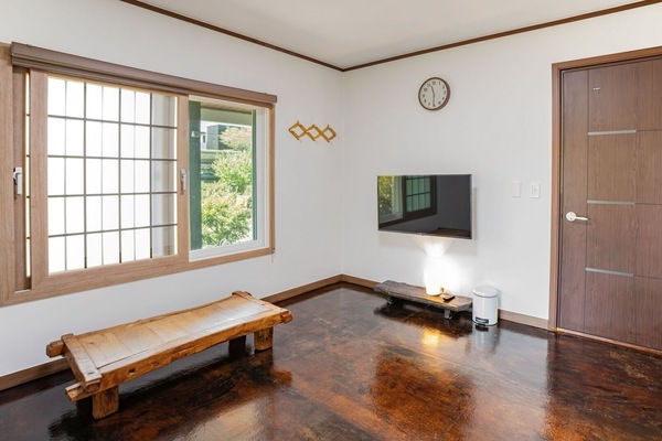 Basic Room, 2 Bedrooms (Supgol(danchae)) | 2 bedrooms, WiFi (free)
