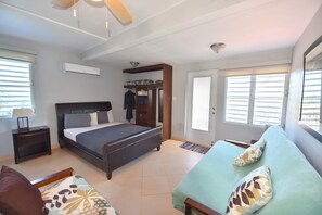 6 Schlafzimmer, Bügeleisen/Bügelbrett, Reisekinderbett, kostenloses WLAN