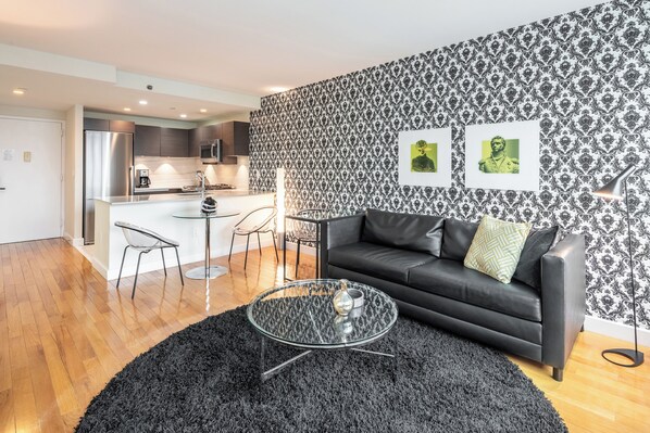 Imagen sin descripción, 1 de 25, botón