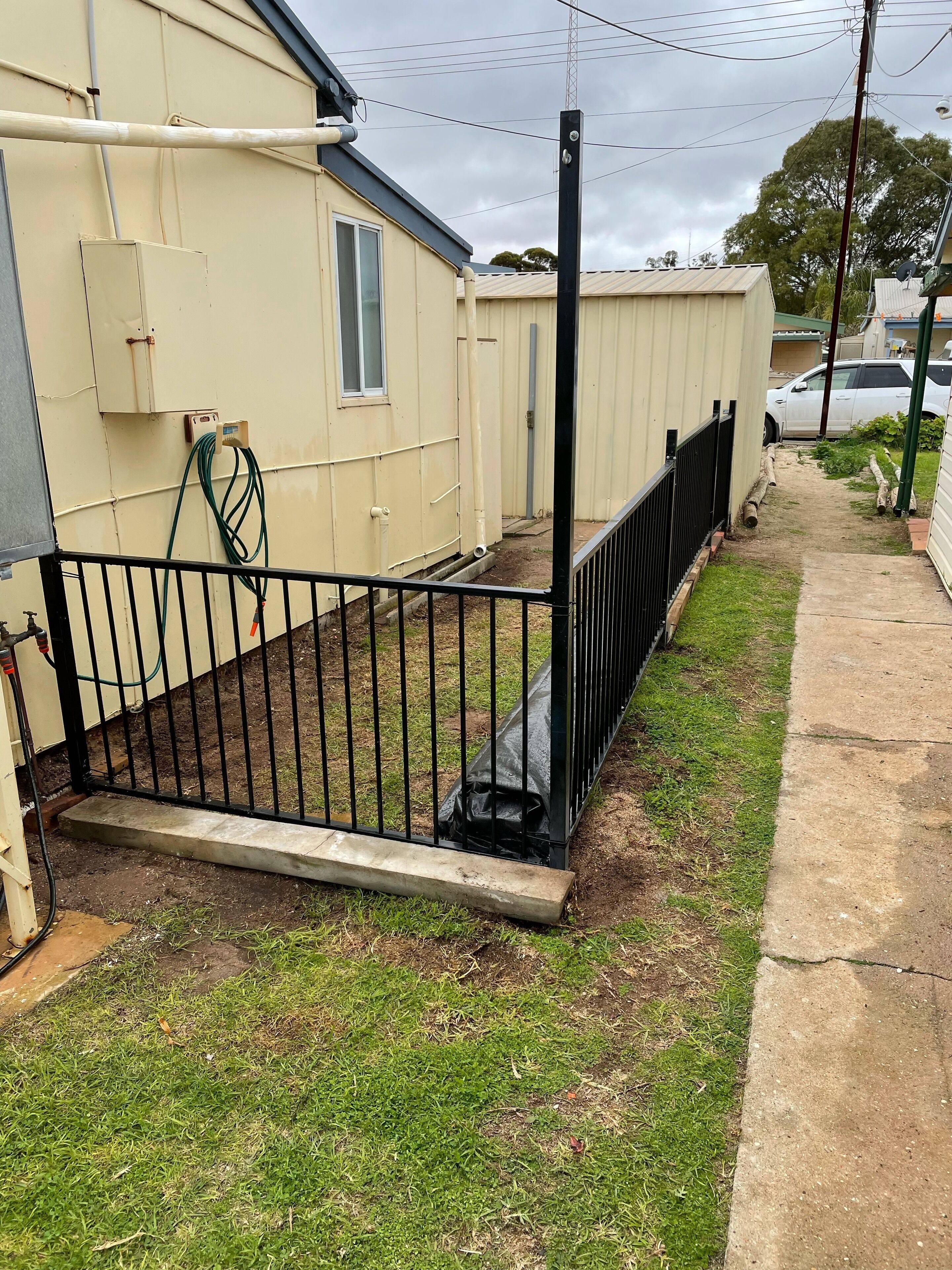 Great little Summer rental shack right on the beach...Available from Nov 9th. — image 17