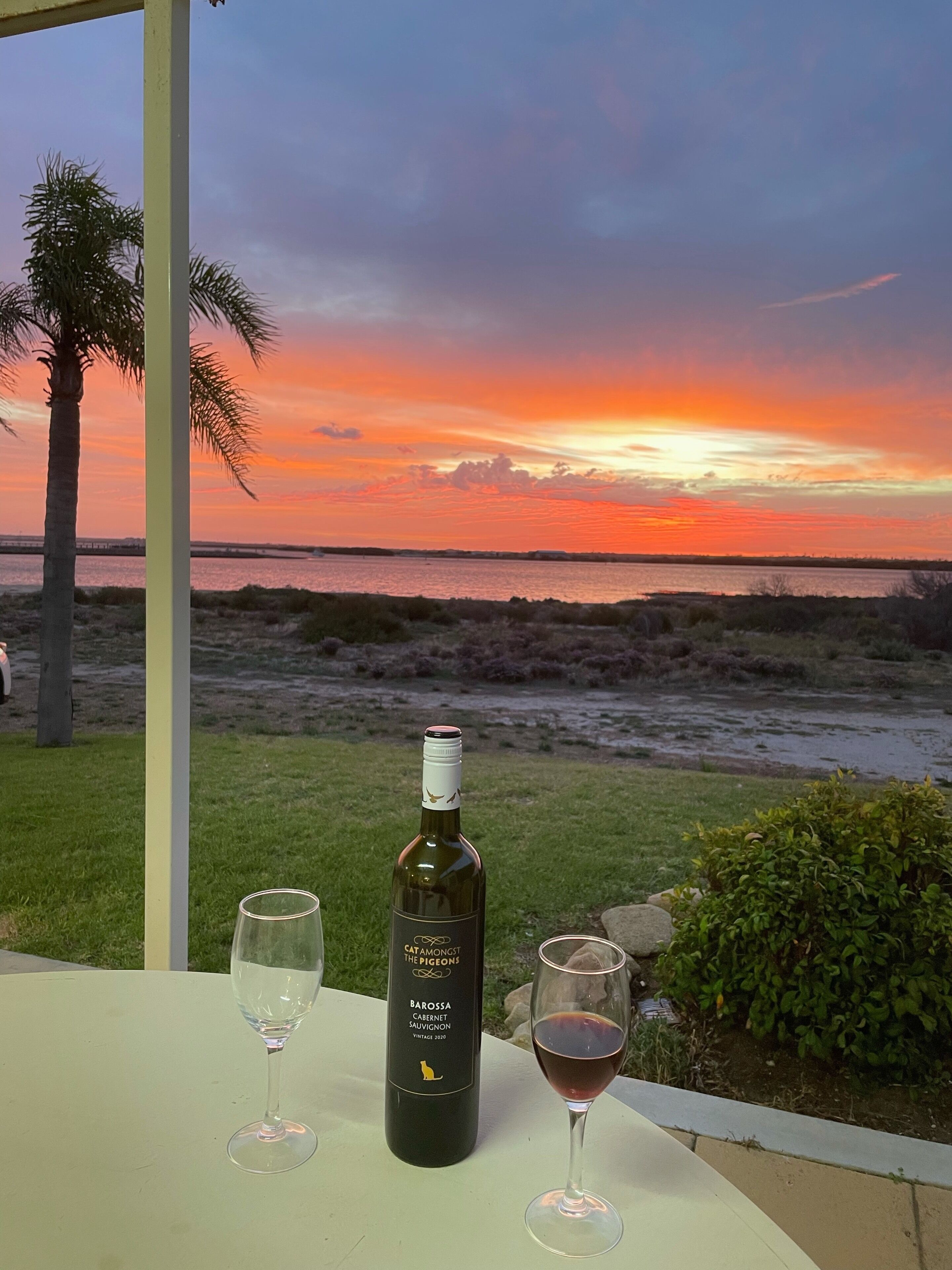 Great little Summer rental shack right on the beach...Available from Nov 9th. — image 14