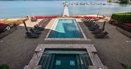 Waterfront Condo Downtown | Pool, Boat Slip