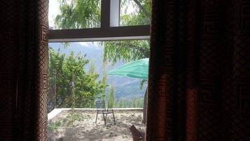 Chambre Deluxe avec lits jumeaux | Vue sur les montagnes