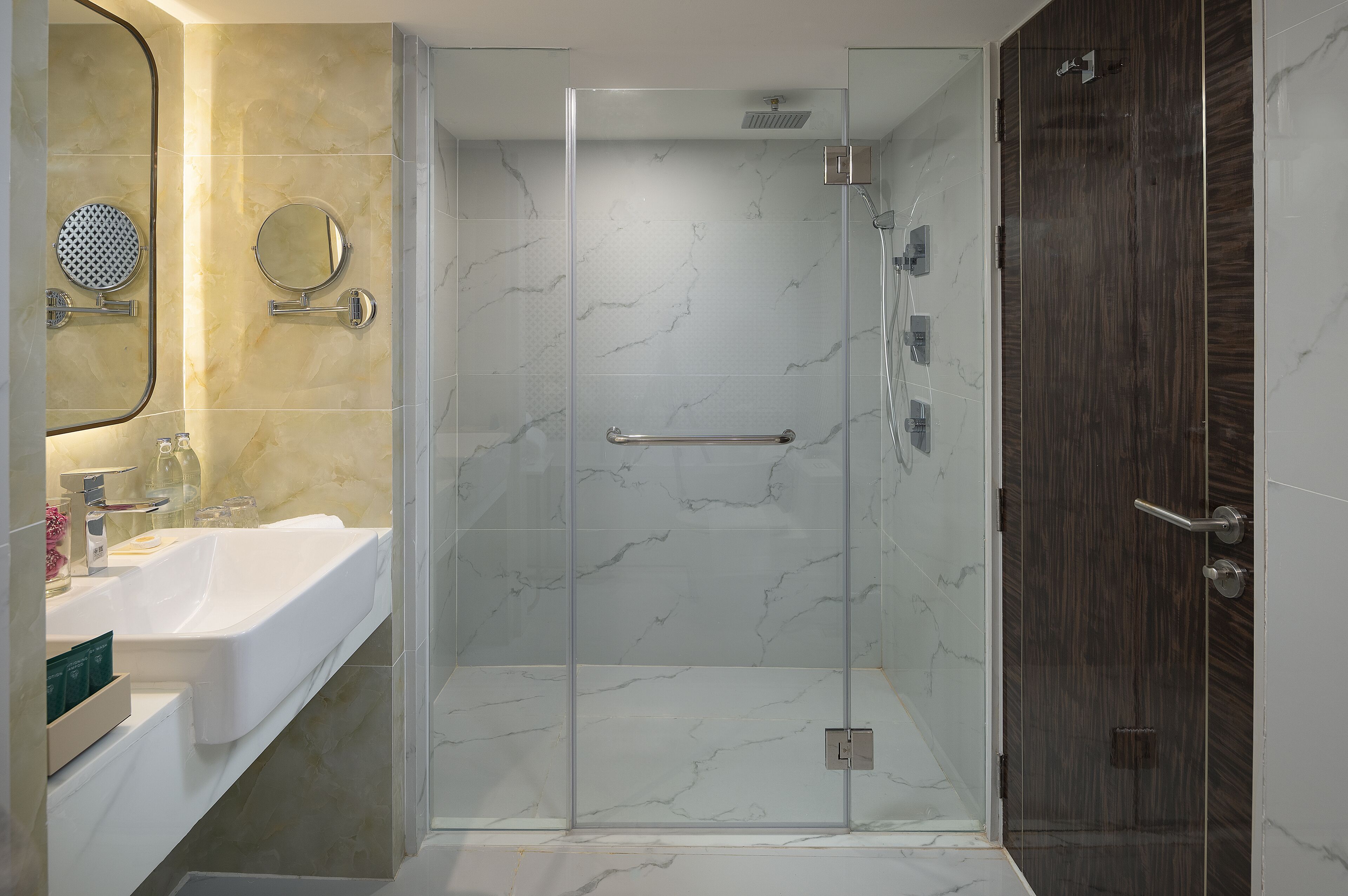 Premier Suite  Club Lounge Access | Bathroom
