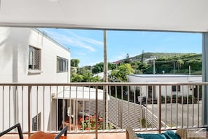 Property grounds - Driftwood on the Beach - Up Stairs Unit 7 (Yeppoon)