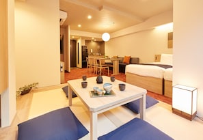 Couette en duvet d'oie, coffres-forts dans les chambres, bureau