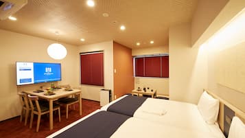 Superior Japanese Room, Non Smoking | Down comforters, in-room safe, desk, iron/ironing board