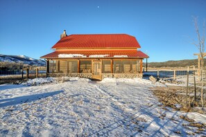 Exterior - Dog-friendly riverfront retreat with hot tub, stunning views & screened porch (South Fork)