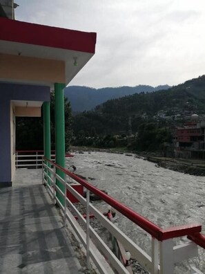 View from property - Saif Hotel And Restaurant (Balakot)