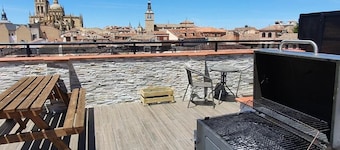Real Segovia Apartments