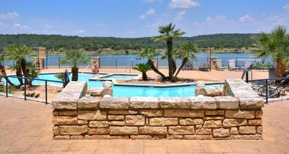 `Lakeside Haven`- Hot Tub, Pool, Lake view!