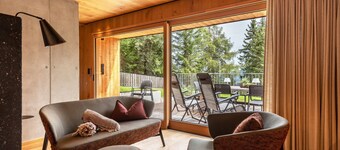 Chalet "Bergfreund" with Mountain View, Sauna, Garden and Wi-Fi