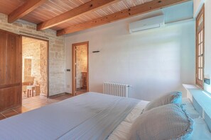 1 habitación, wifi gratis y ropa de cama