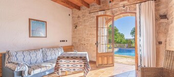 Apartment 'Es Turo de Menorca' with Pool, A/C and Wi-Fi