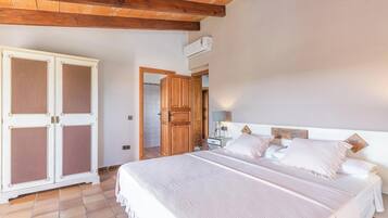 2 soverom, wi-fi (inkludert) og sengetøy