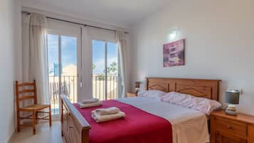 3 quartos, ferros/tábuas de passar roupa, Wi-Fi de cortesia