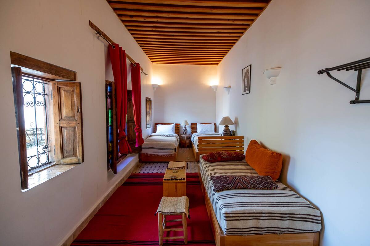 Comfort Triple Room, 1 Queen Bed with Sofa bed, Non Smoking, Balcony