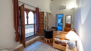 Junior Triple Room, 1 Queen Bed with Sofa bed - Riad Dar Sophia (Fes)