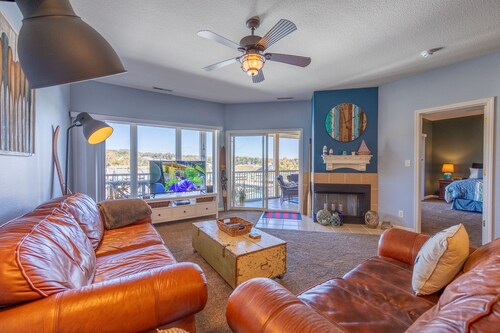 Bristol Bay 369 - 3 Bdrm beautiful waterfront condo