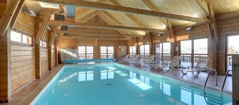 5-room chalet with terrace and parking